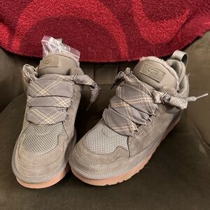 NWT UGG Lowmel Sneaker - Moss Green Suede - Womens 11/Mens 9.5